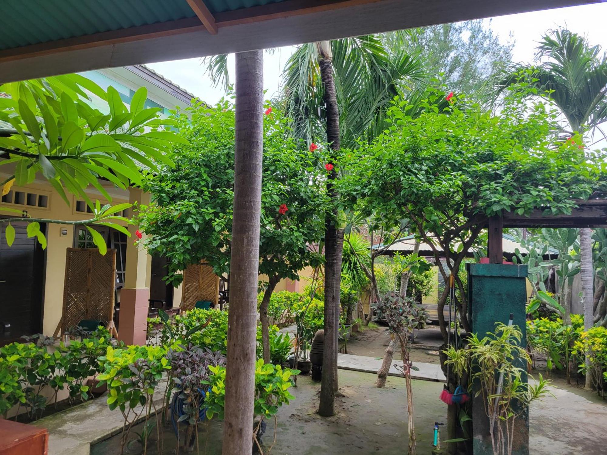 Koi Gili Guest House กีลีตราวางัน ภายนอก รูปภาพ