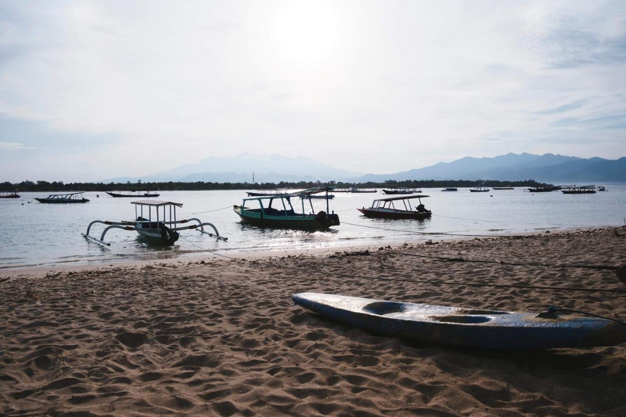 Koi Gili Guest House กีลีตราวางัน ภายนอก รูปภาพ