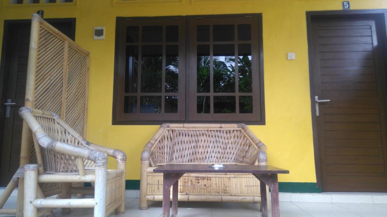 Koi Gili Guest House กีลีตราวางัน ภายนอก รูปภาพ