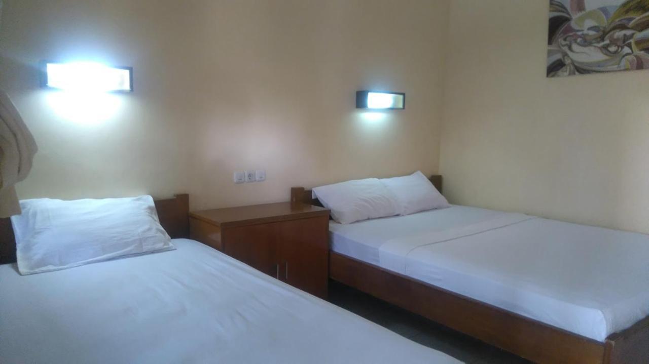 Koi Gili Guest House กีลีตราวางัน ภายนอก รูปภาพ
