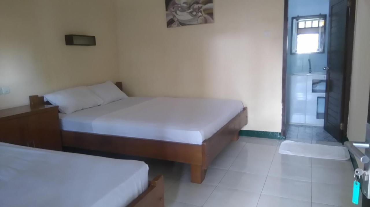Koi Gili Guest House กีลีตราวางัน ภายนอก รูปภาพ