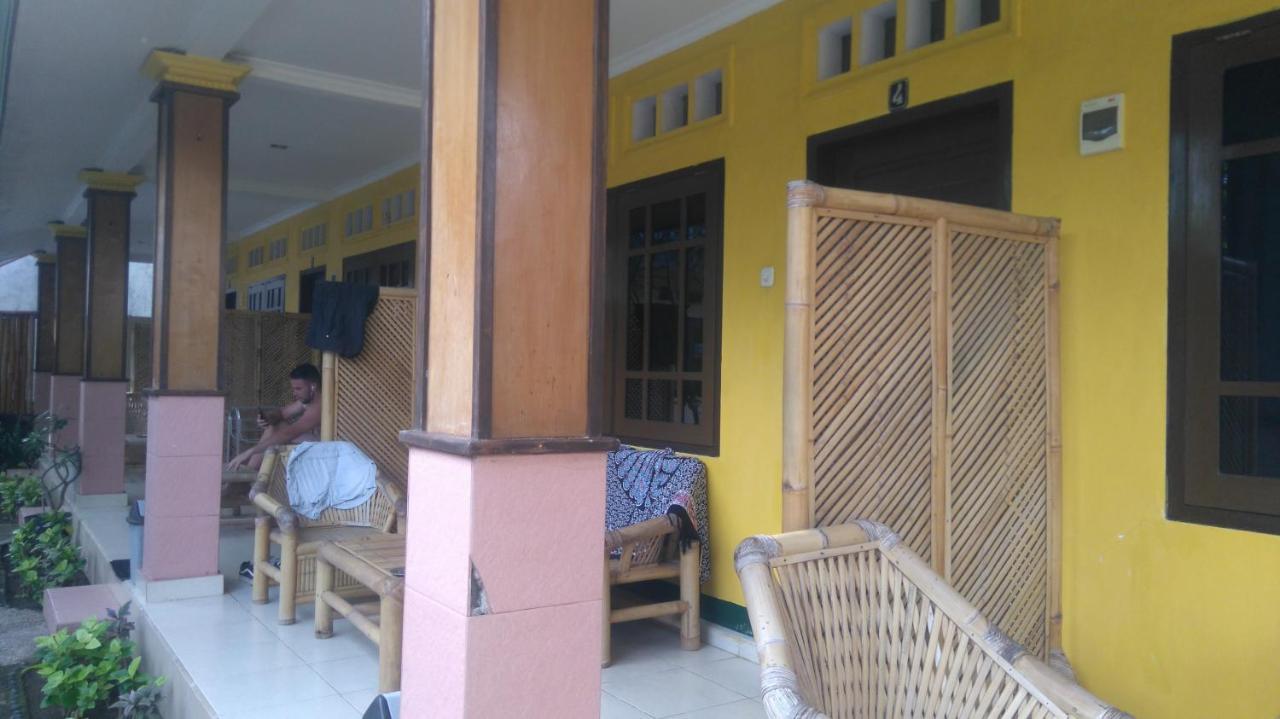 Koi Gili Guest House กีลีตราวางัน ภายนอก รูปภาพ