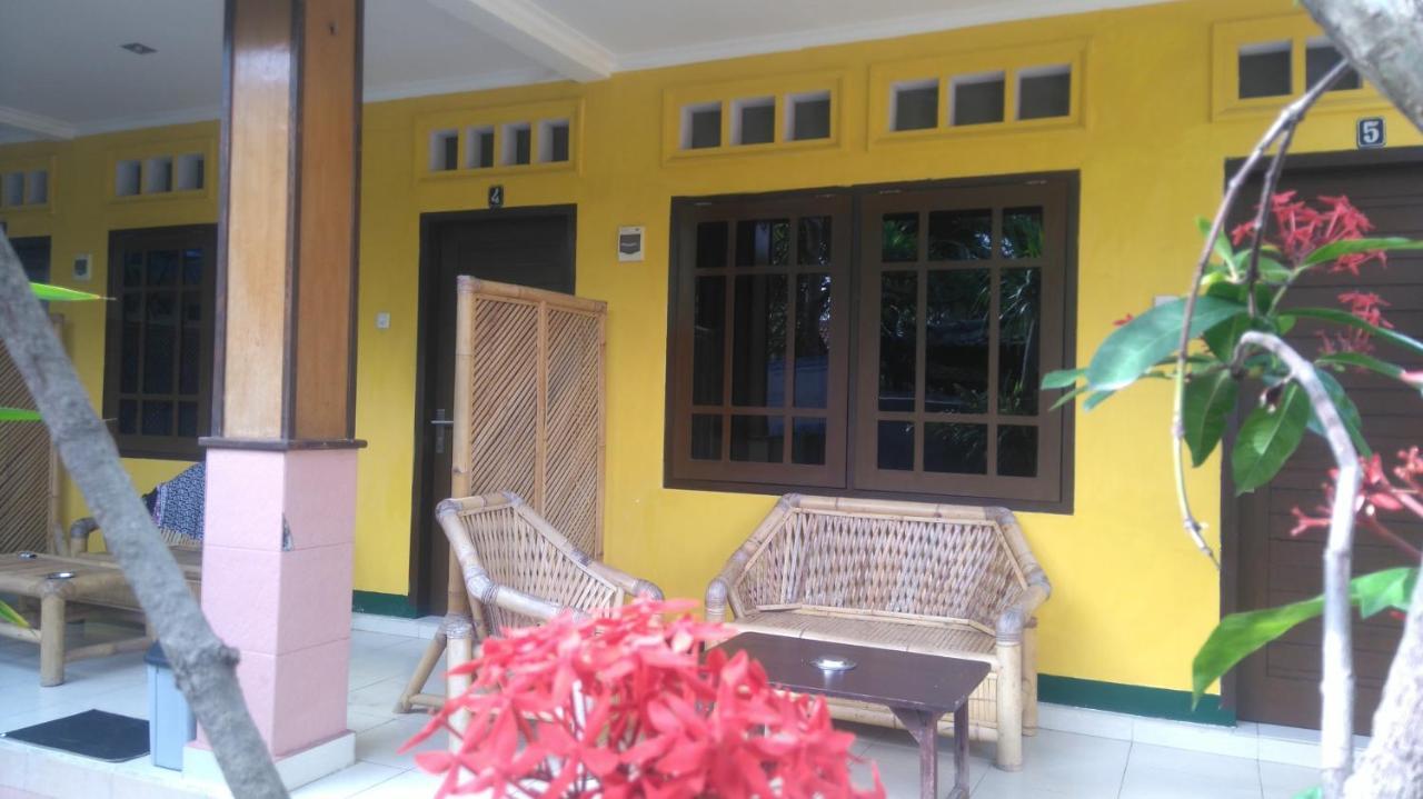 Koi Gili Guest House กีลีตราวางัน ภายนอก รูปภาพ